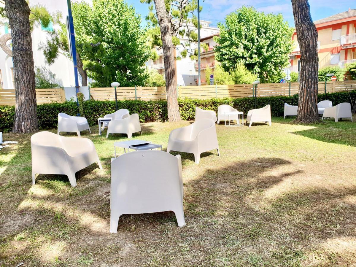 Hotel Blumen San Benedetto del Tronto Dış mekan fotoğraf
