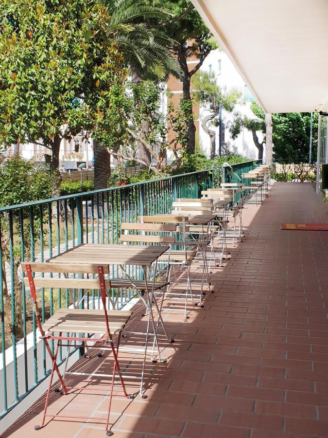 Hotel Blumen San Benedetto del Tronto Dış mekan fotoğraf
